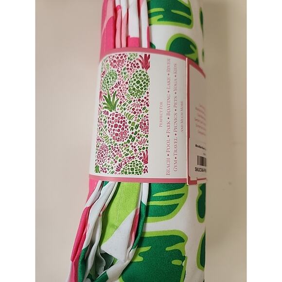 Nwt Royal Standard Oahu Beach Towel Pineapple Design - Picture 2 of 2